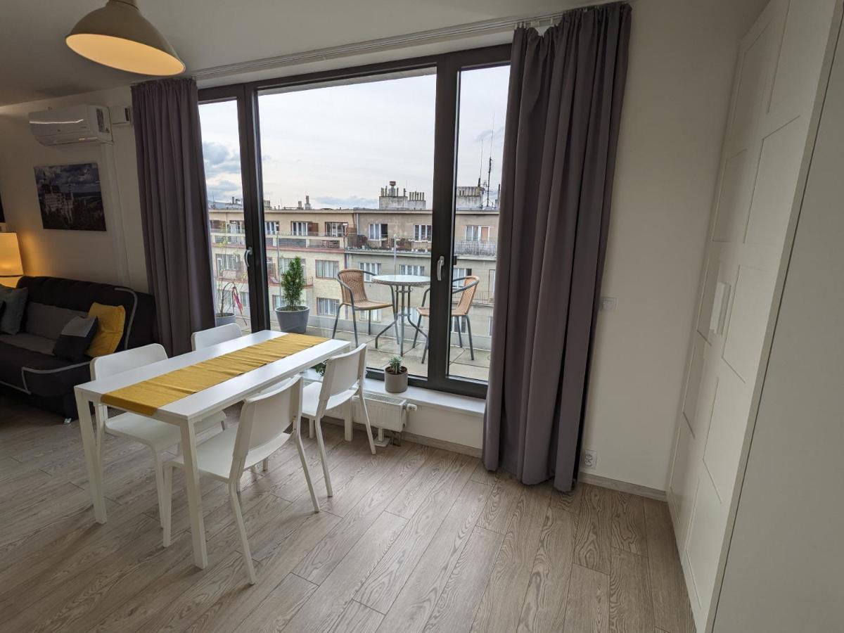 Cozy Apartment With Big Terrace In Central Prague - Karlin Buitenkant foto