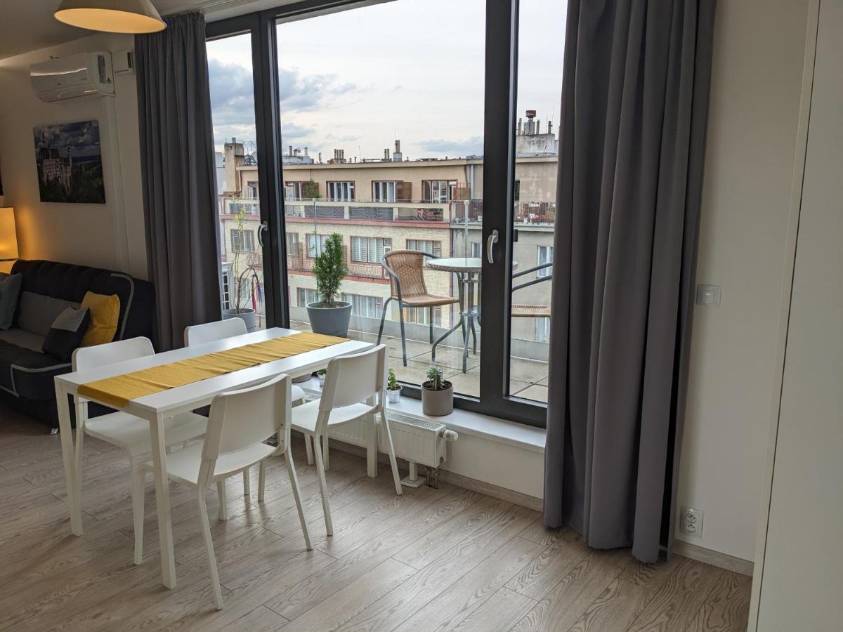 Cozy Apartment With Big Terrace In Central Prague - Karlin Buitenkant foto